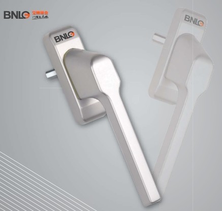 �B��(d��ng)��(zh��)�֣����P䓣�SUS110K